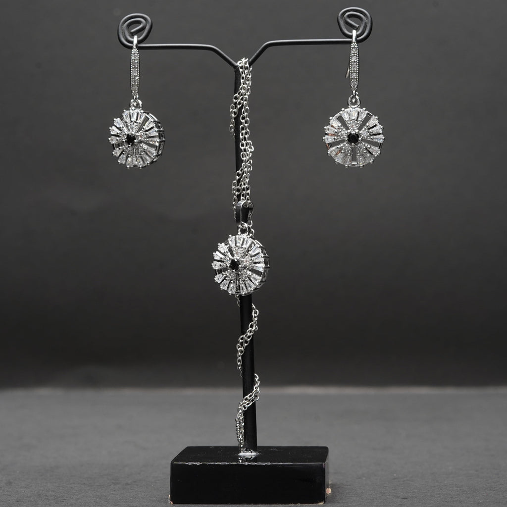 Daily Wear Silver Locket Set