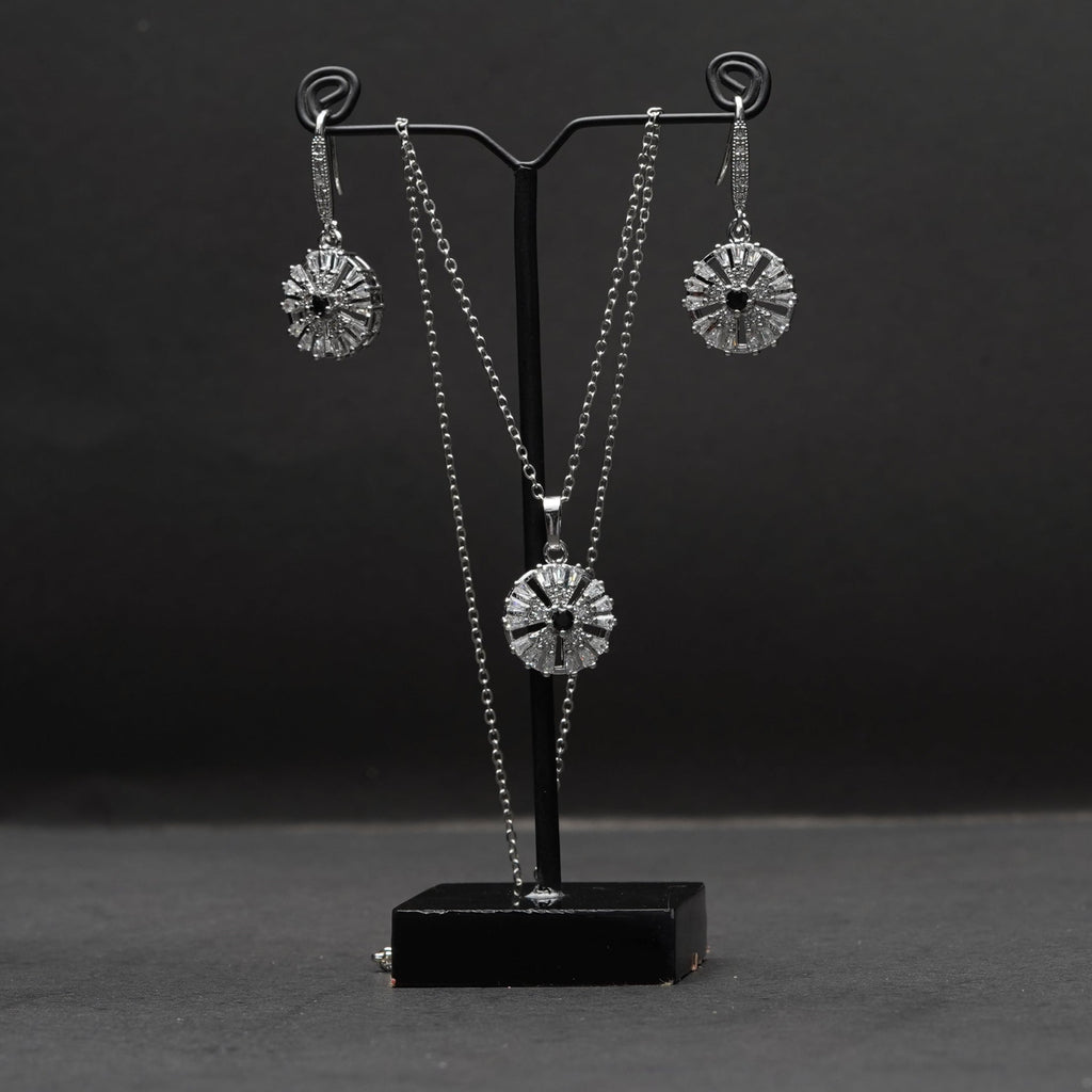 Daily Wear Silver Locket Set