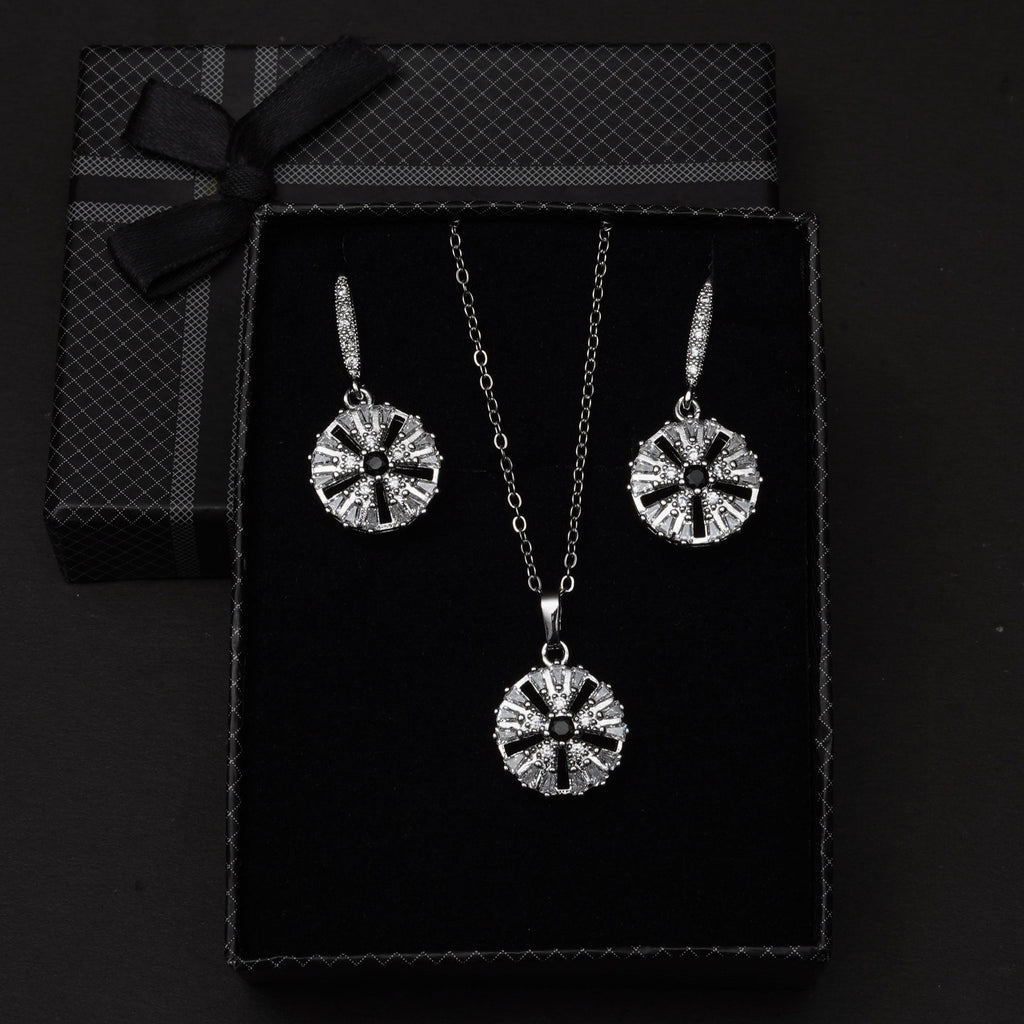 Daily Wear Silver Locket and Earrings Set