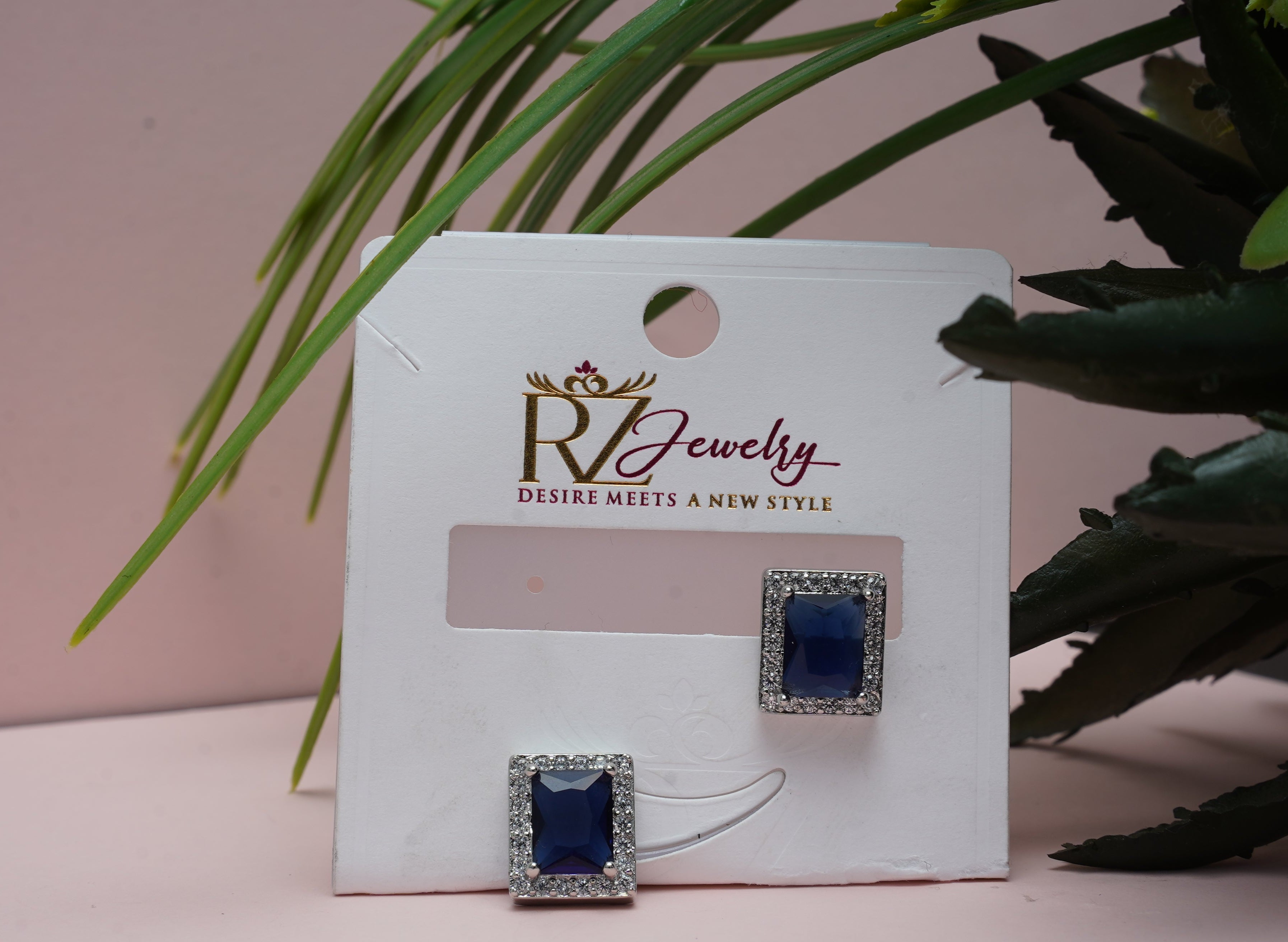 Navy Blue-Stone Locket Set
